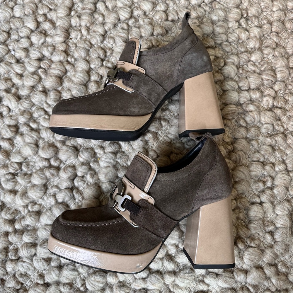 Casta Josh Loafer - these retro 90s babies are brand new